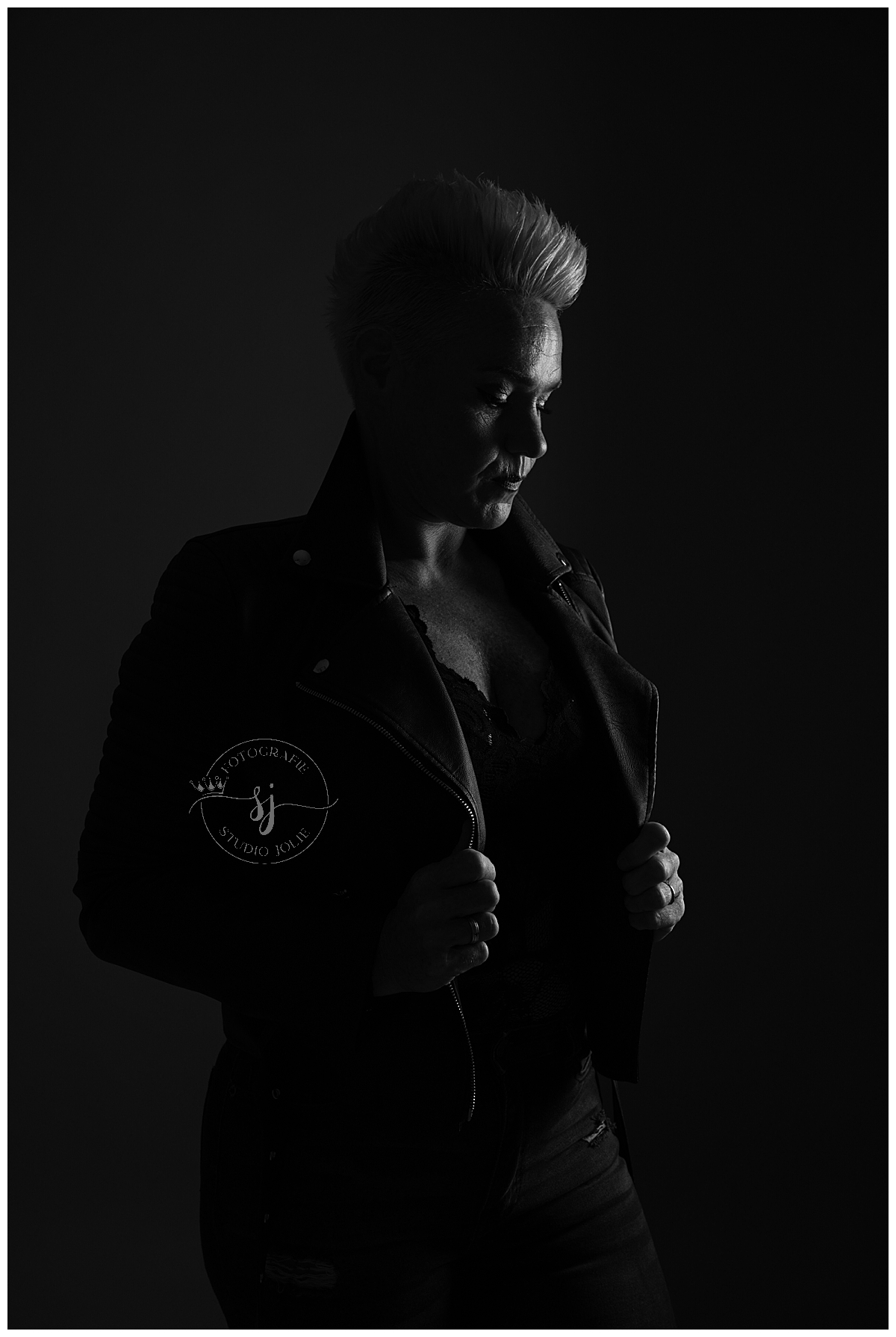 Zelfvertrouwen Fotoshoot – Zie Hoe Mooi & Krachtig Je Bent